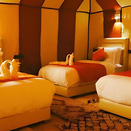Отель Sahara Traveling Camp Мерзуга Экстерьер фото