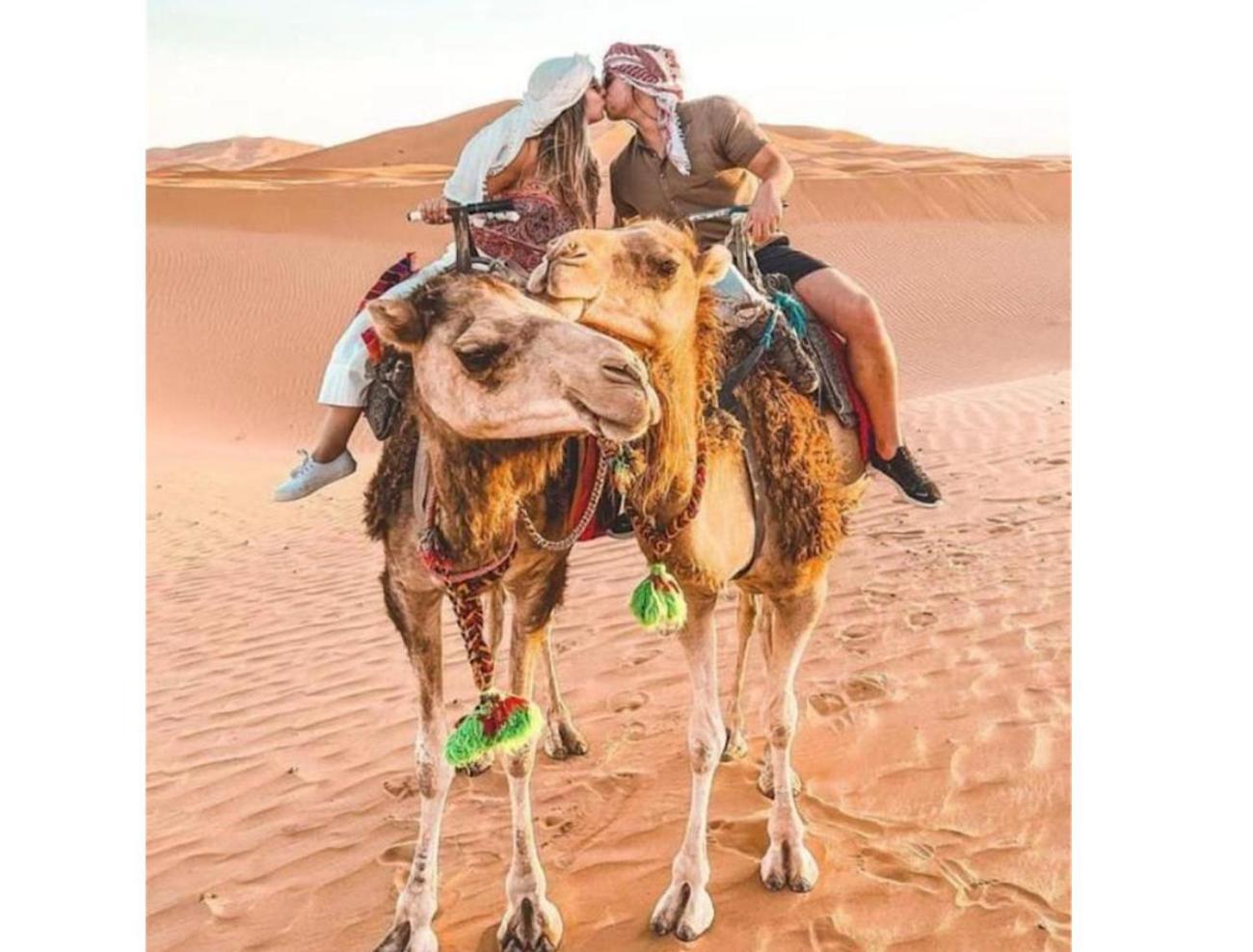 Отель Sahara Traveling Camp Мерзуга Экстерьер фото