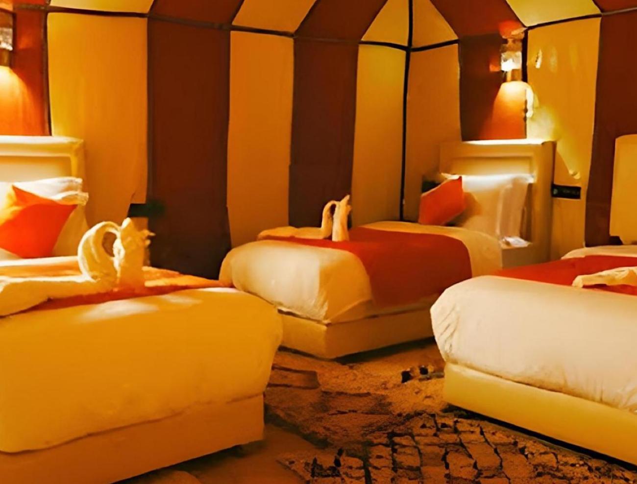 Отель Sahara Traveling Camp Мерзуга Экстерьер фото