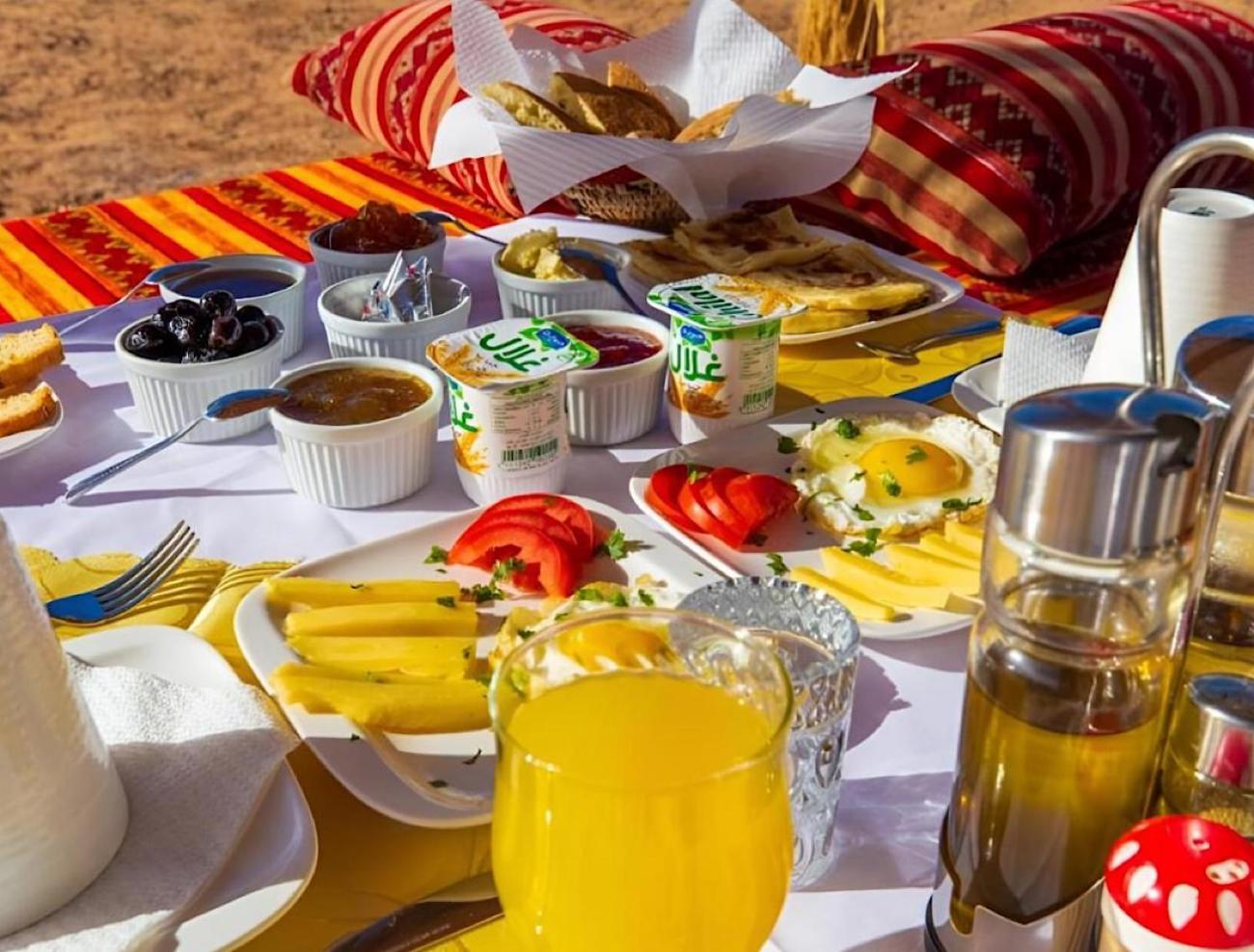 Отель Sahara Traveling Camp Мерзуга Экстерьер фото
